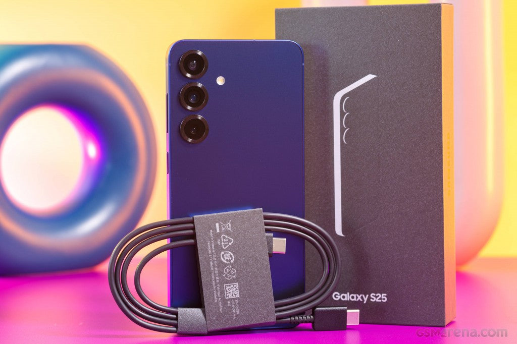 Samsung Galaxy S25, Unlocked, A+ Grade Pre-owned/Used image 0