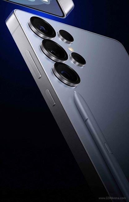 Samsung Galaxy S25 Ultra, Box Pack, A+ Grade, Brand New image 4